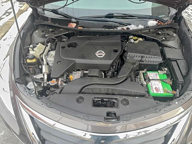 Nissan Altima 2.5 Image 8