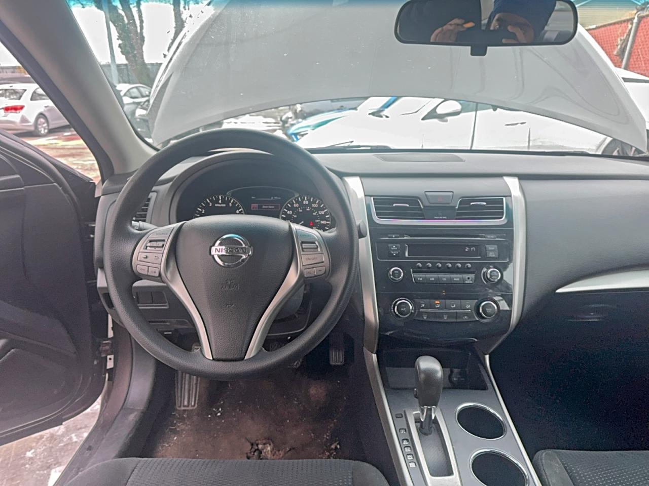 Nissan Altima 2.5 Image 7