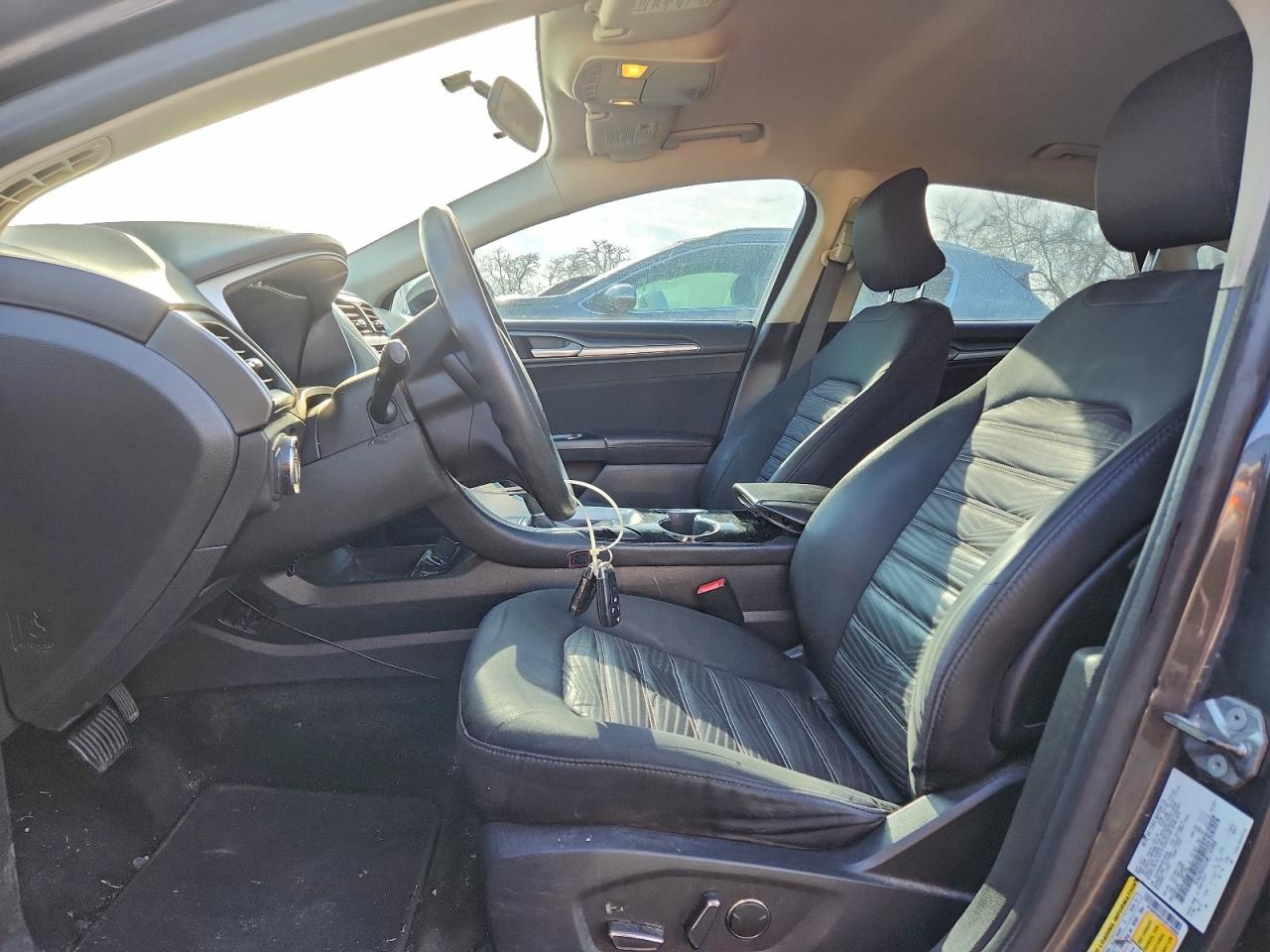 Ford Fusion Se Image 12