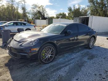  Salvage Porsche Panamera