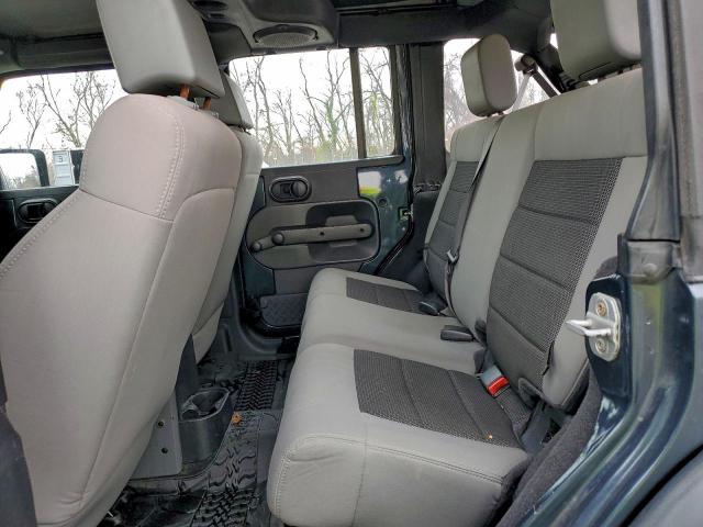 Jeep Wrangler X Image 3