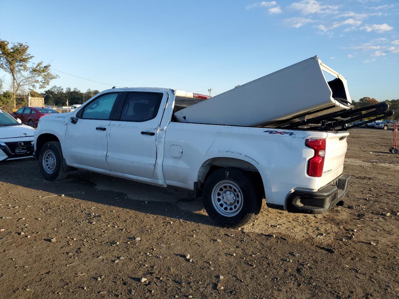 Chevrolet Silverado K1500 Image 2