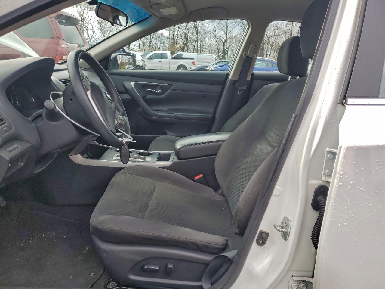 Nissan Altima 2.5 Image 7