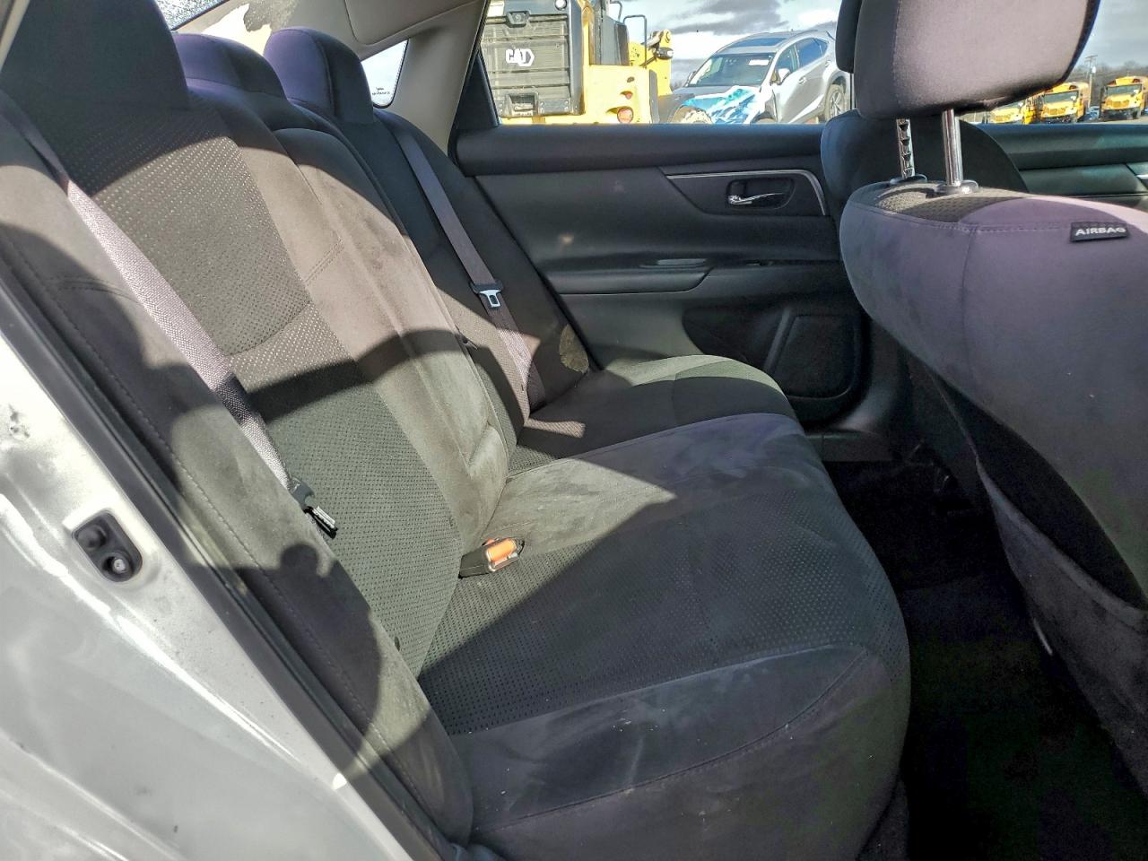 Nissan Altima 2.5 Image 10