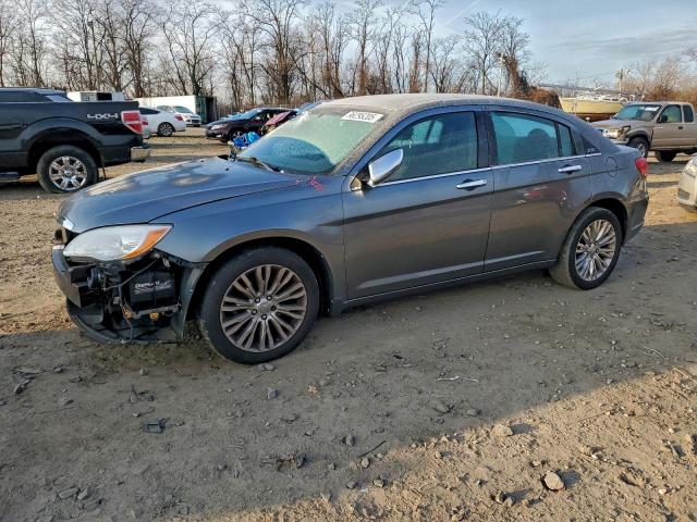  Salvage Chrysler 200