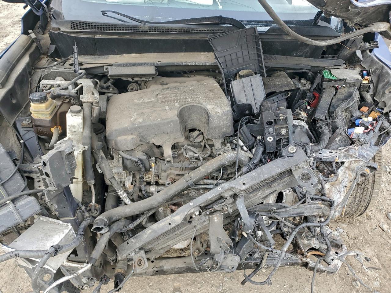 Nissan Pathfinder S Image 8