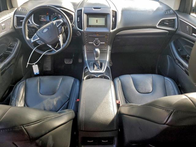 Ford Edge Titanium Image 11