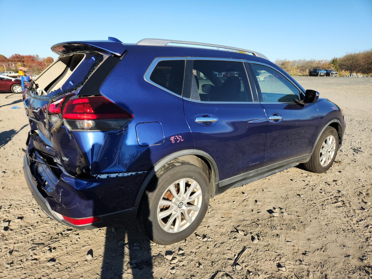 Nissan Rogue S Image 4