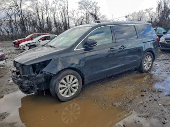  Salvage Kia Sedona