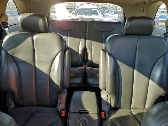 Chrysler Pacifica Touring Image 7