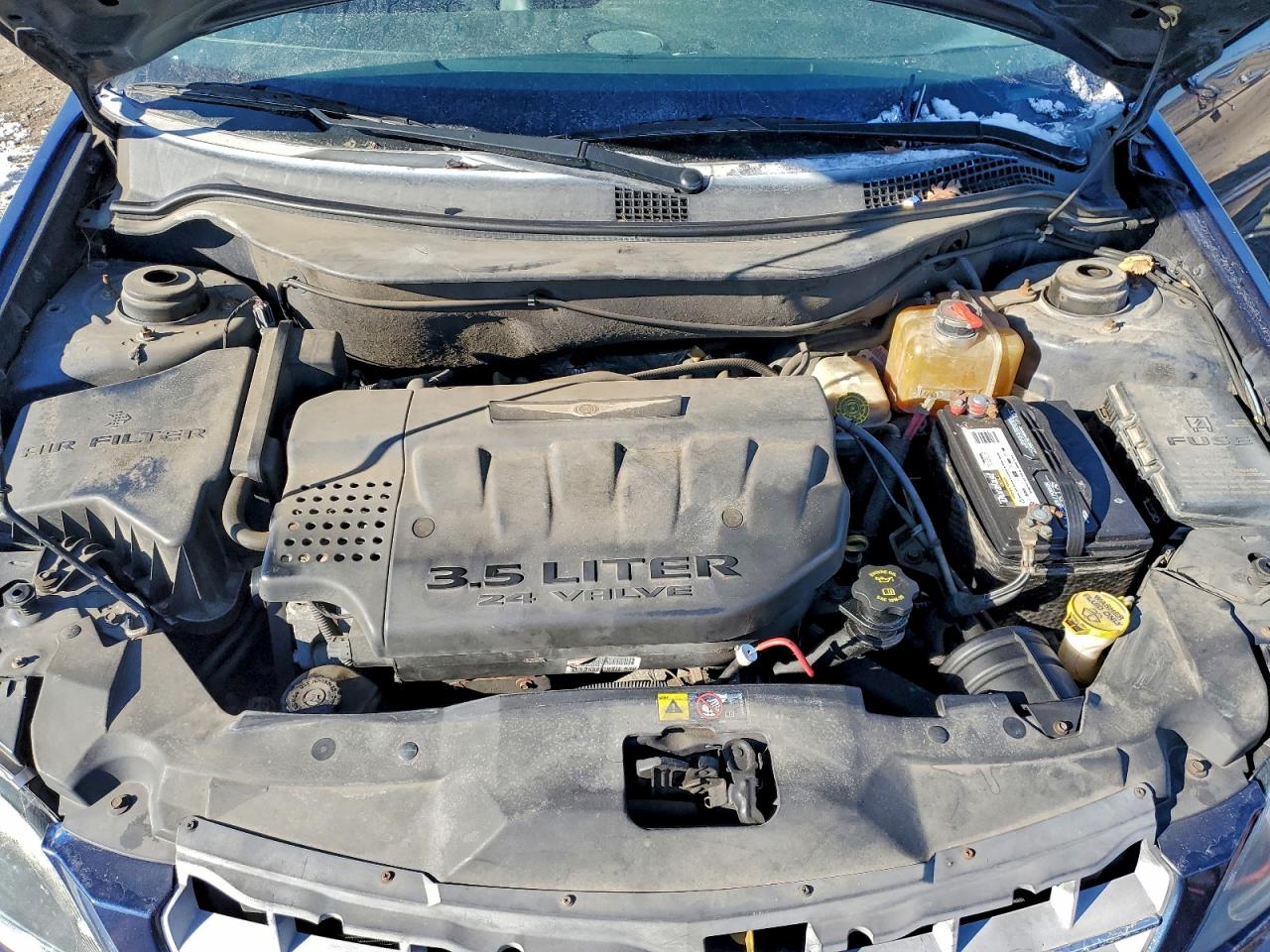 Chrysler Pacifica Touring Image 12