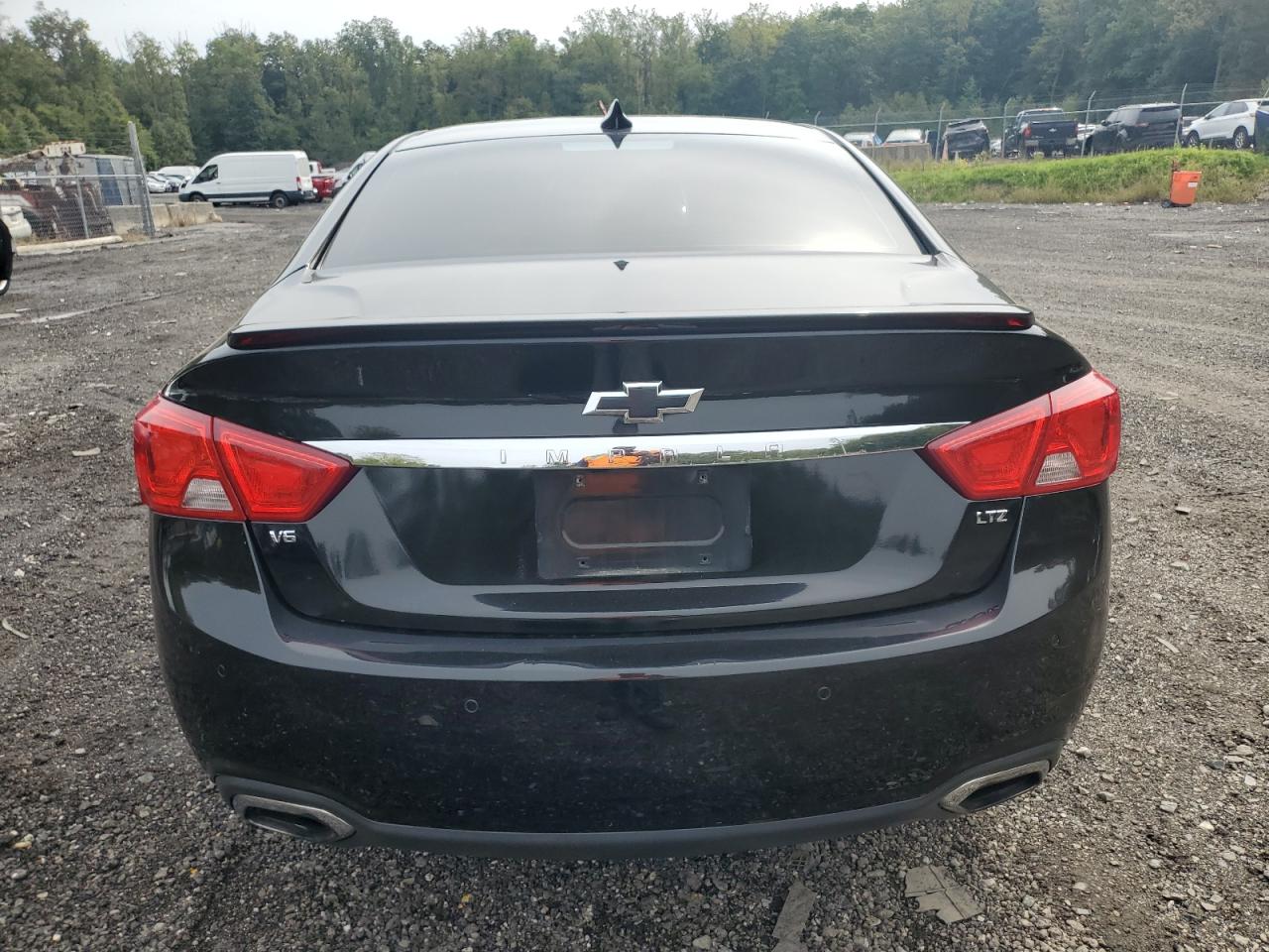 Chevrolet Impala Ltz Image 4