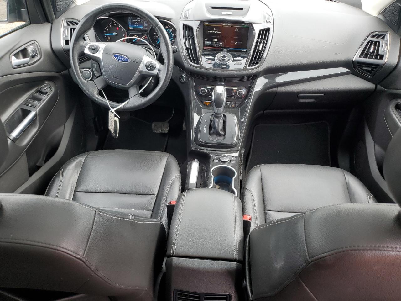 Ford Escape Titanium Image 5