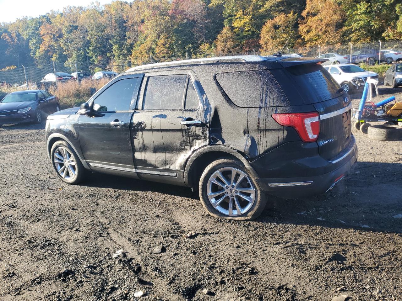 Ford Explorer Limited Image 5