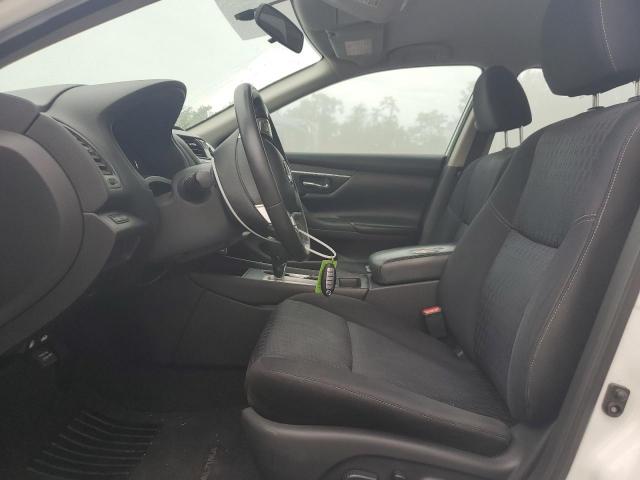 Nissan Altima 2.5 Image 4