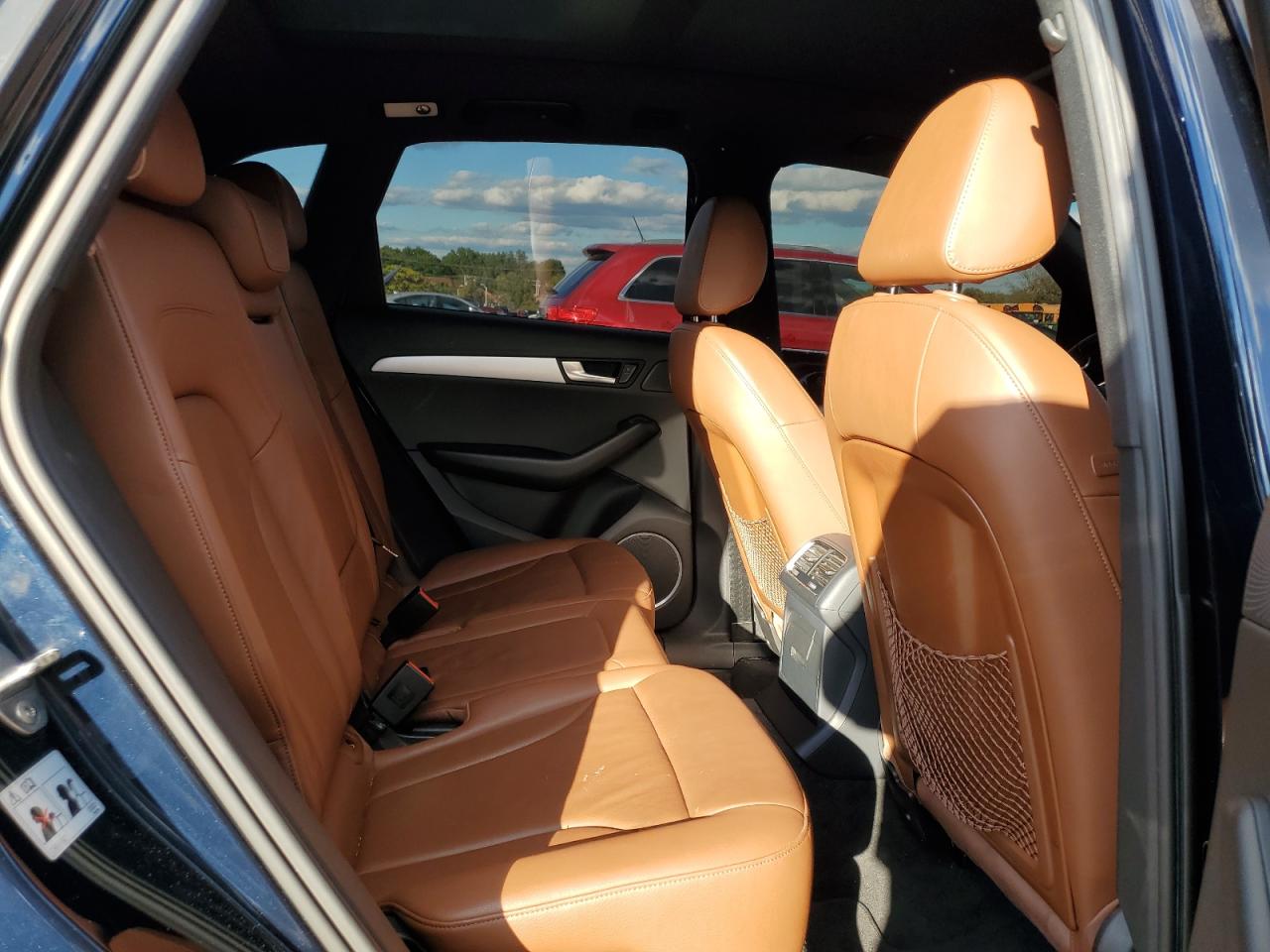 Audi Q5 Premium Plus Image 11