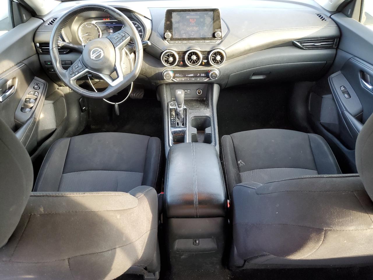 Nissan Sentra Sv Image 8