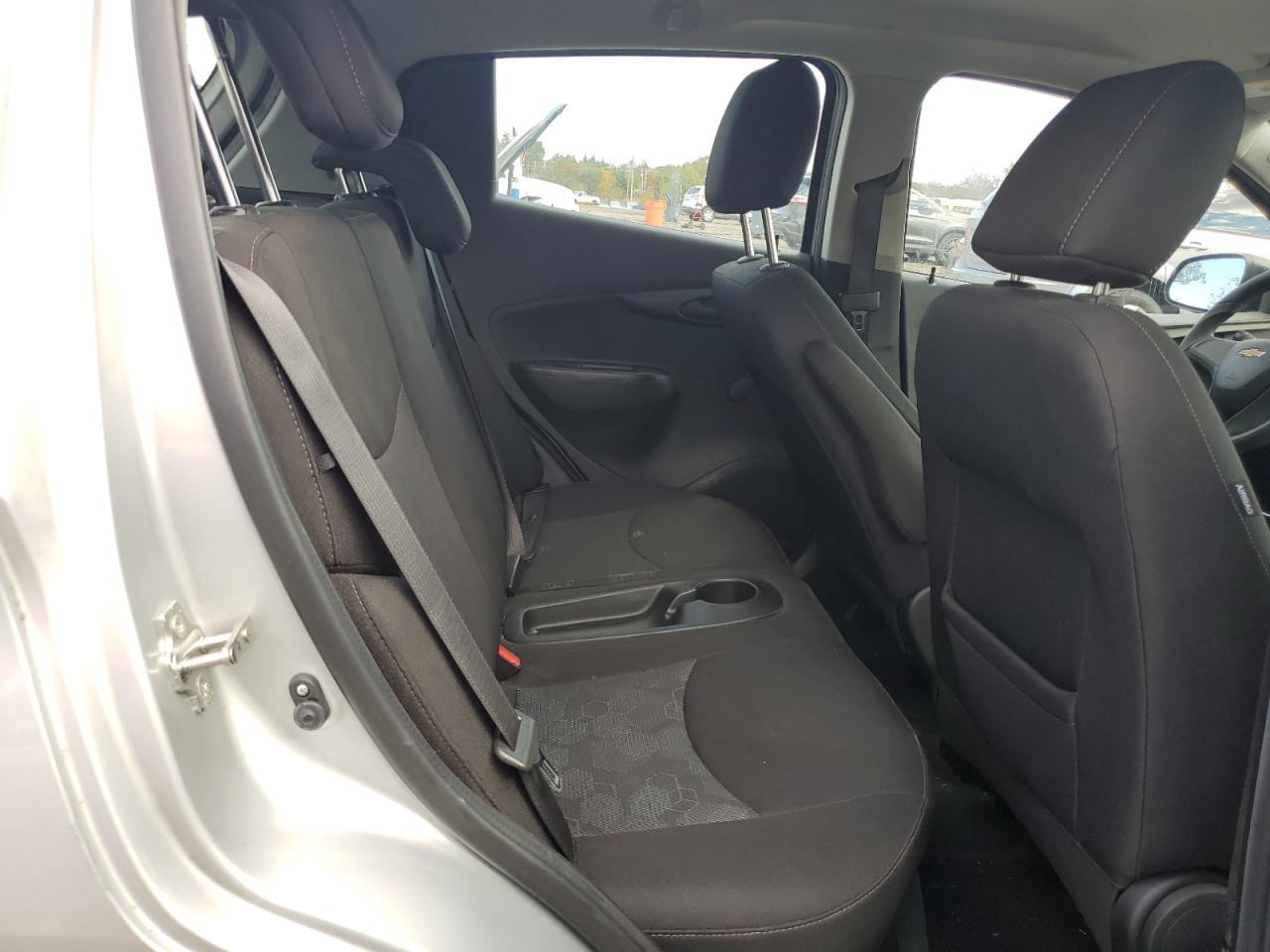 Chevrolet Spark Ls Image 11