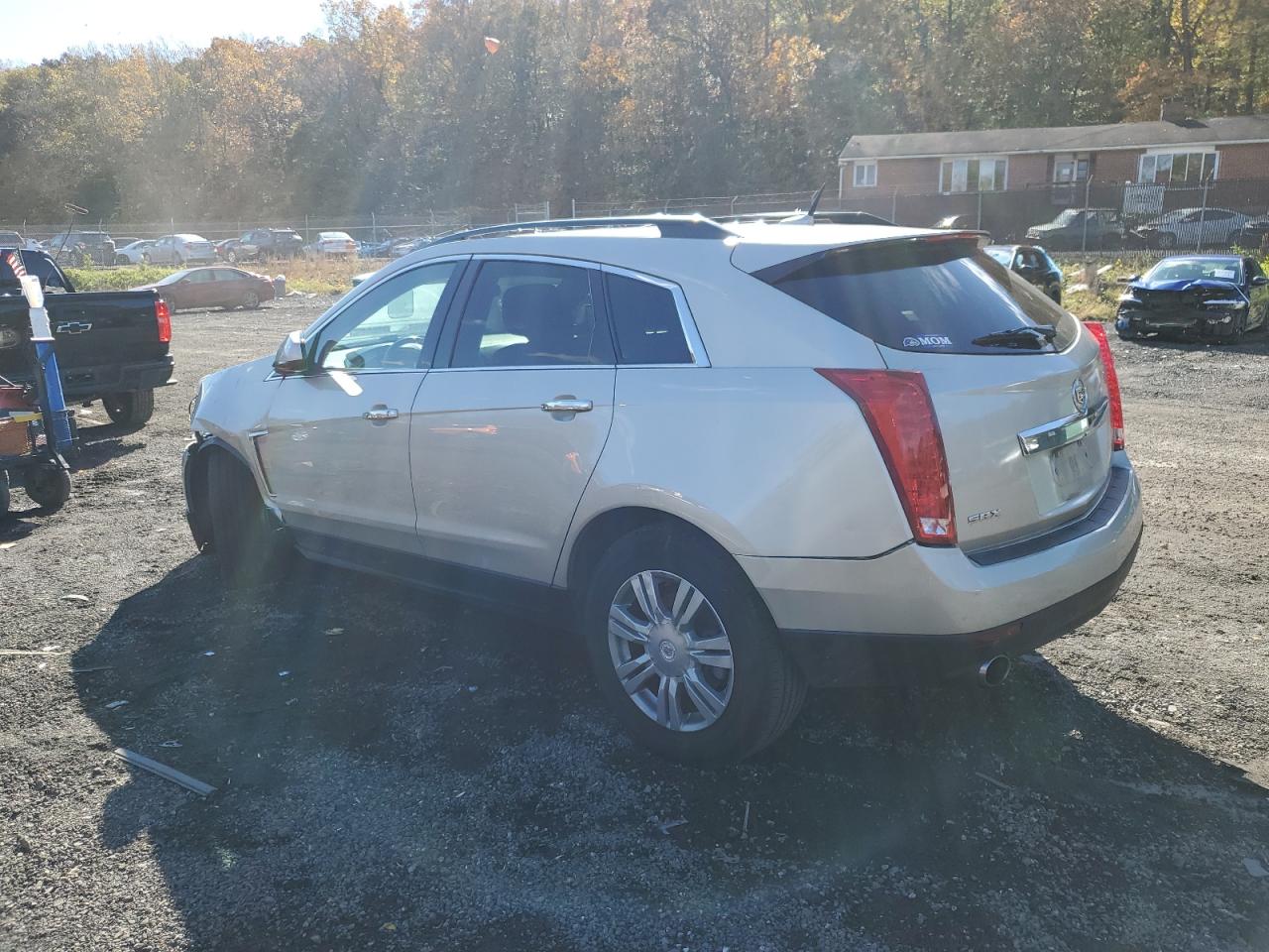Cadillac SRX Image 2