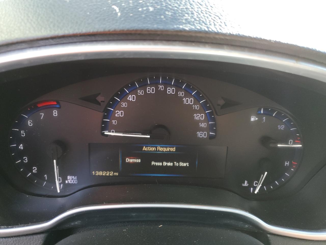 Cadillac SRX Image 11