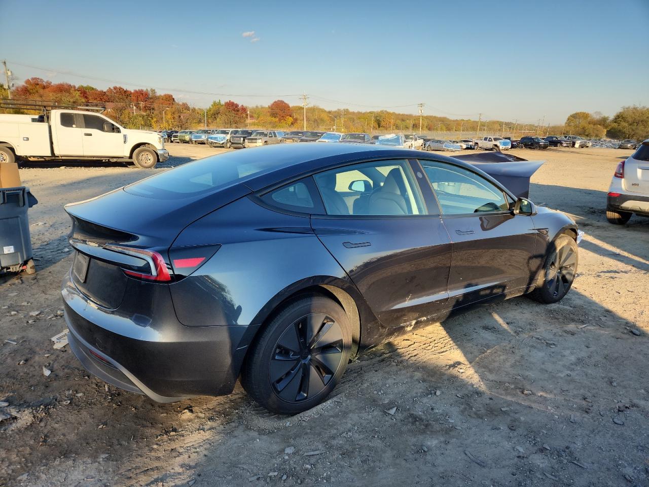 Tesla Model 3 Image 5