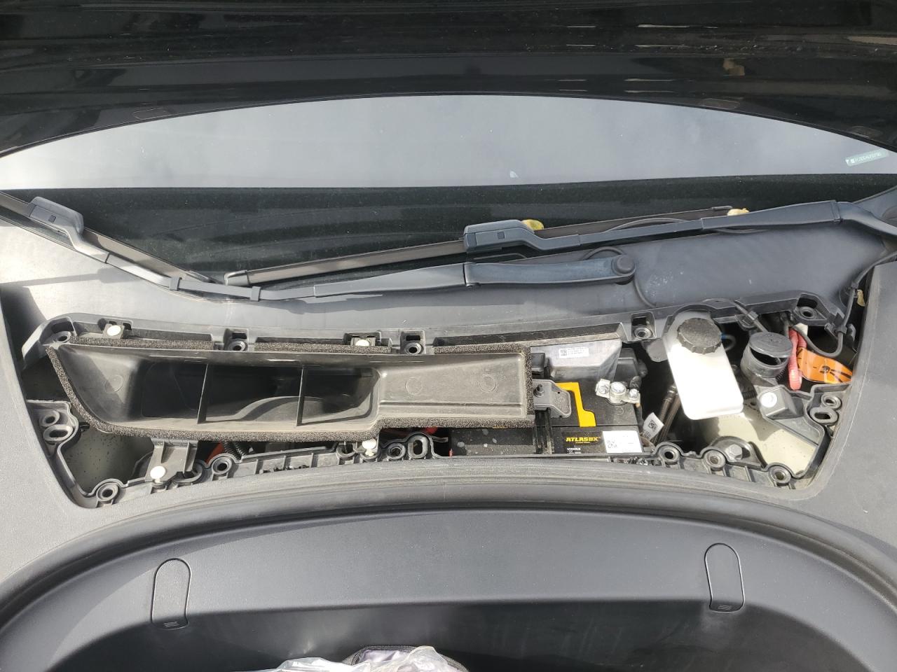 Tesla Model 3 Image 7