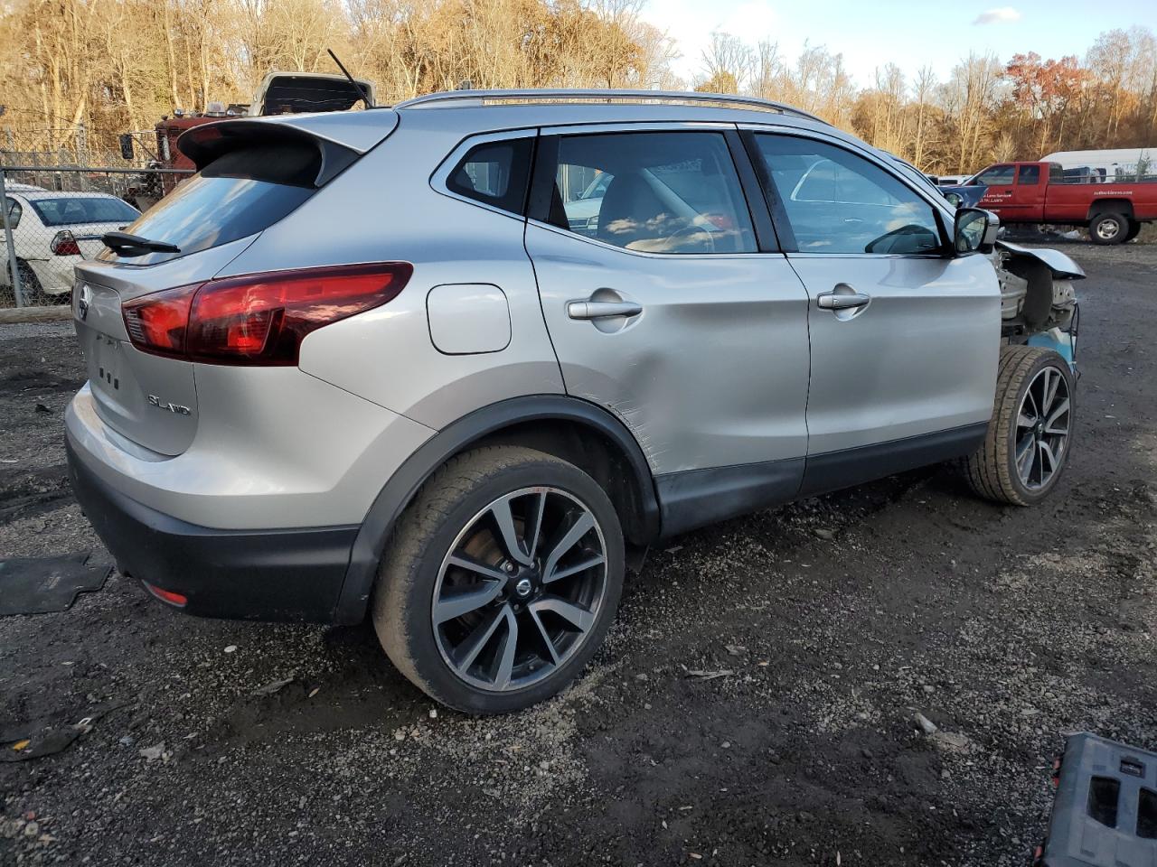 Nissan Rogue S Image 14