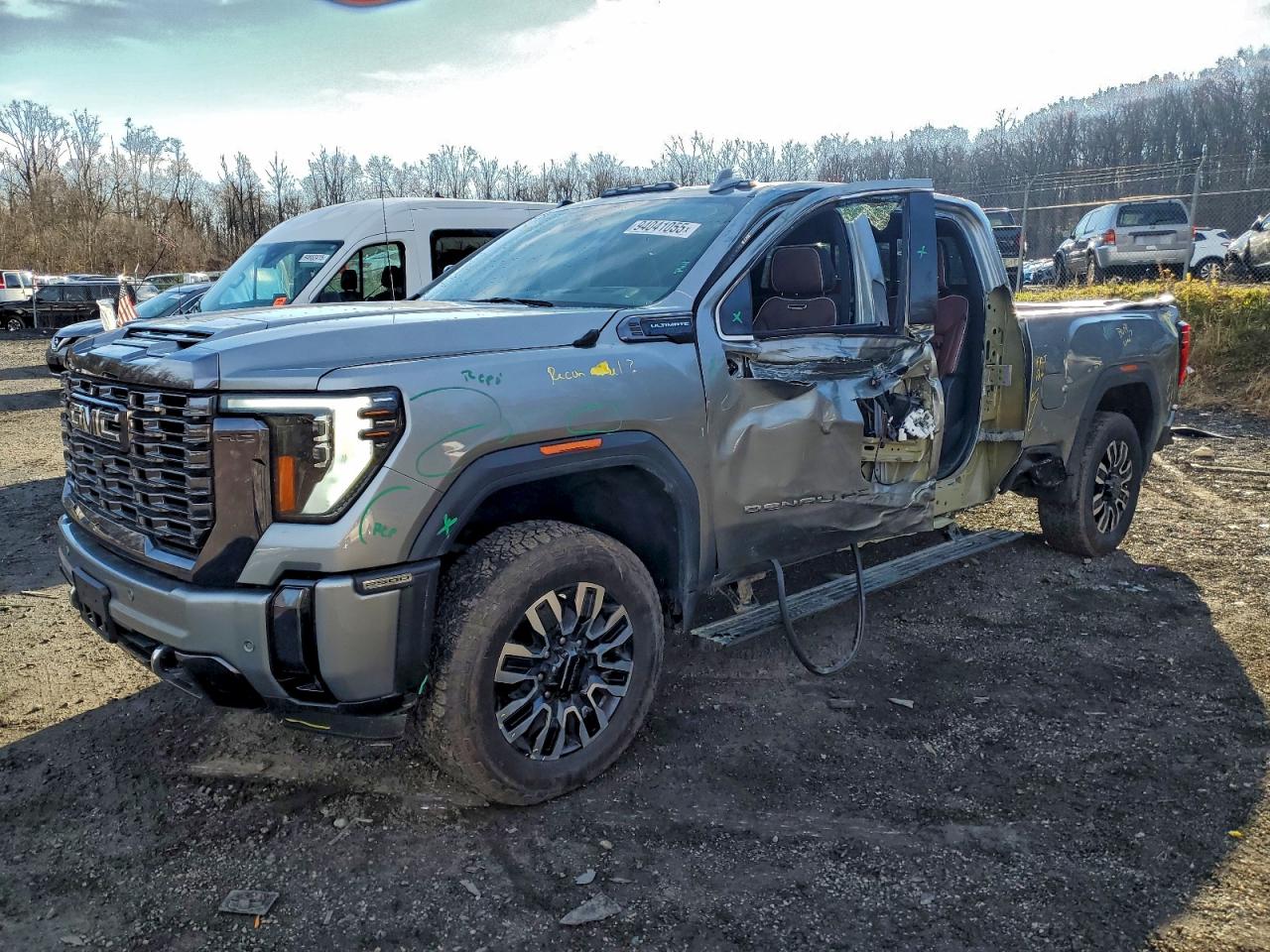 GMC Sierra K2500 Denali Ultimate Image 1