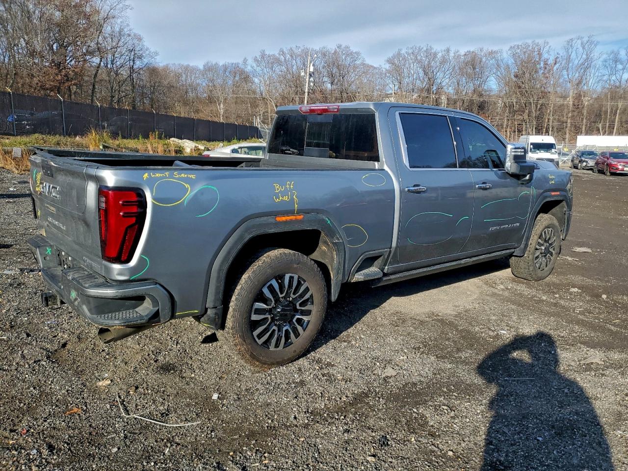GMC Sierra K2500 Denali Ultimate Image 2