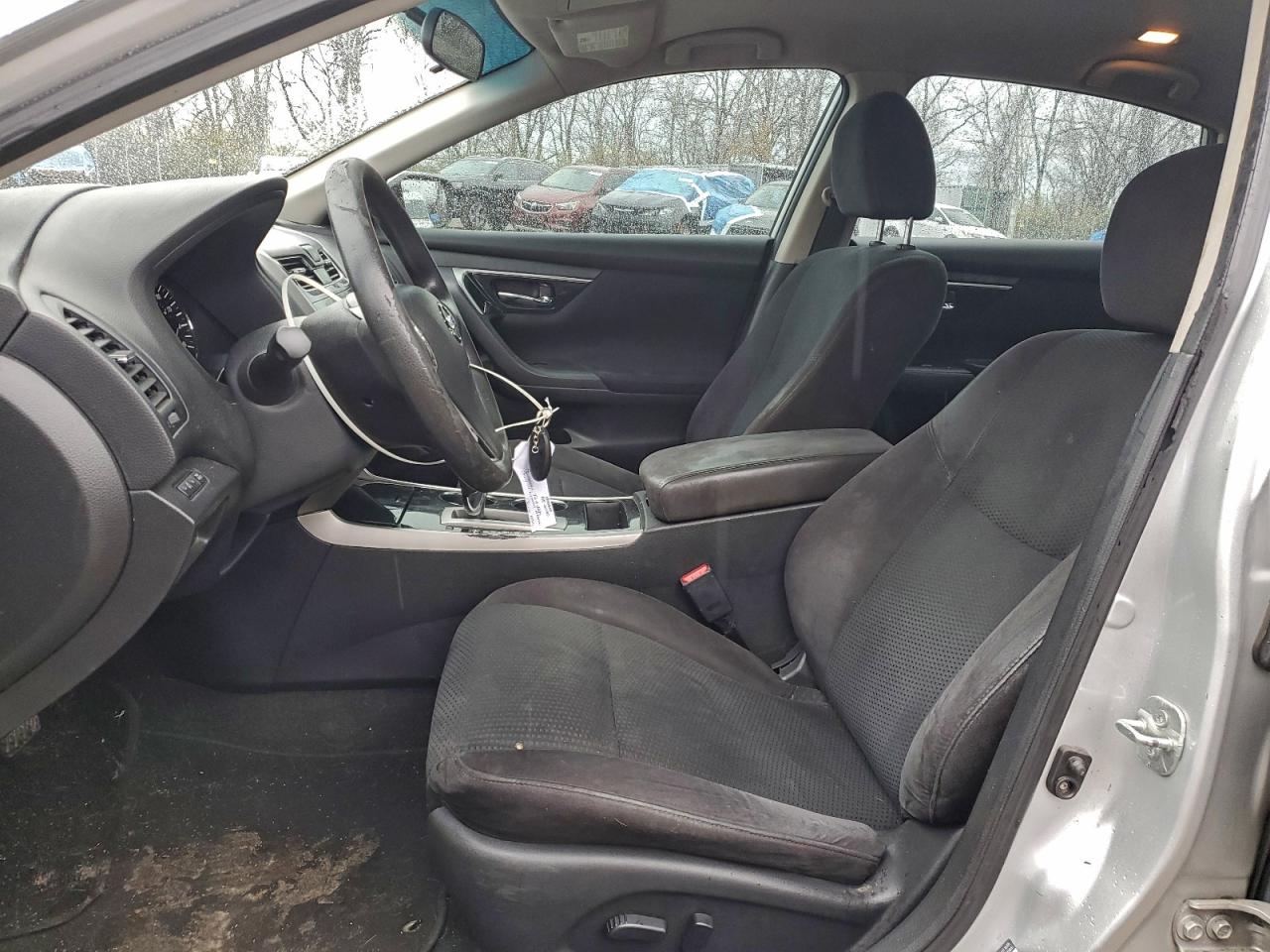 Nissan Altima 2.5 Image 7
