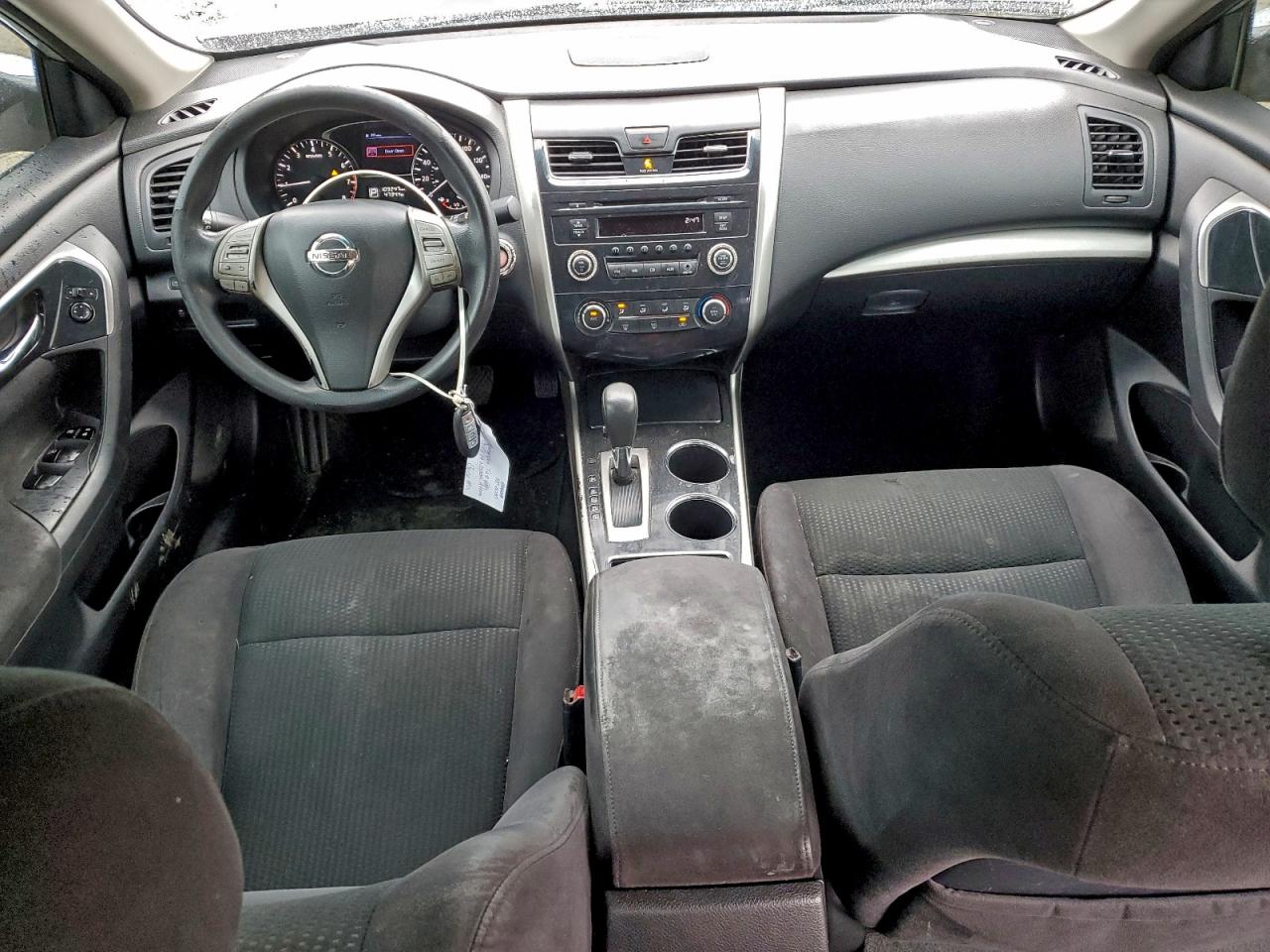 Nissan Altima 2.5 Image 6