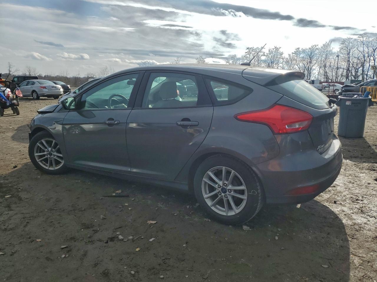 Ford Focus Se Image 2