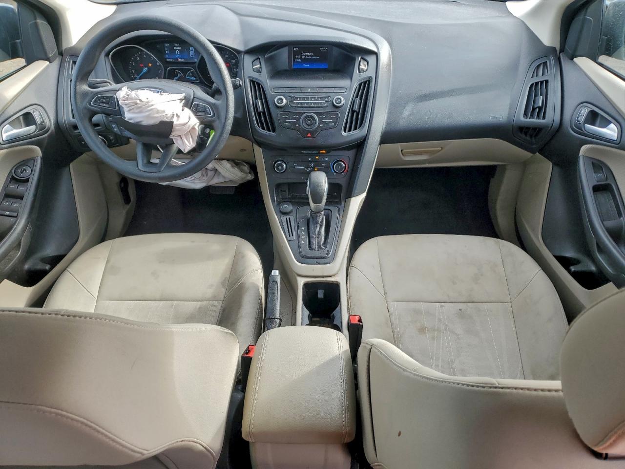 Ford Focus Se Image 9