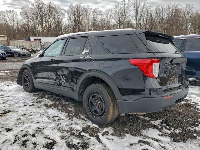 Ford Explorer Police Interceptor Image 3