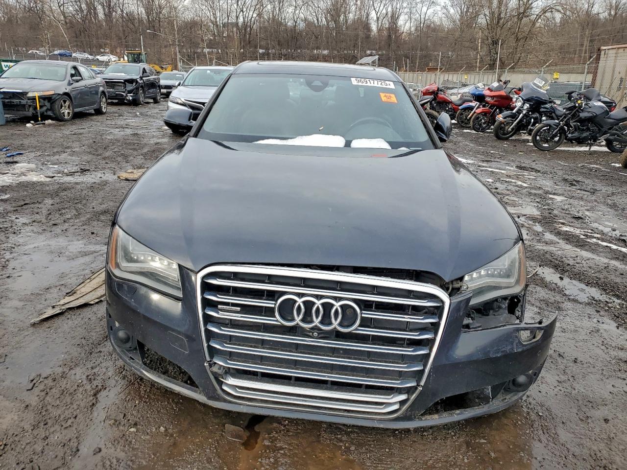 Audi A8 L Quattro Image 9
