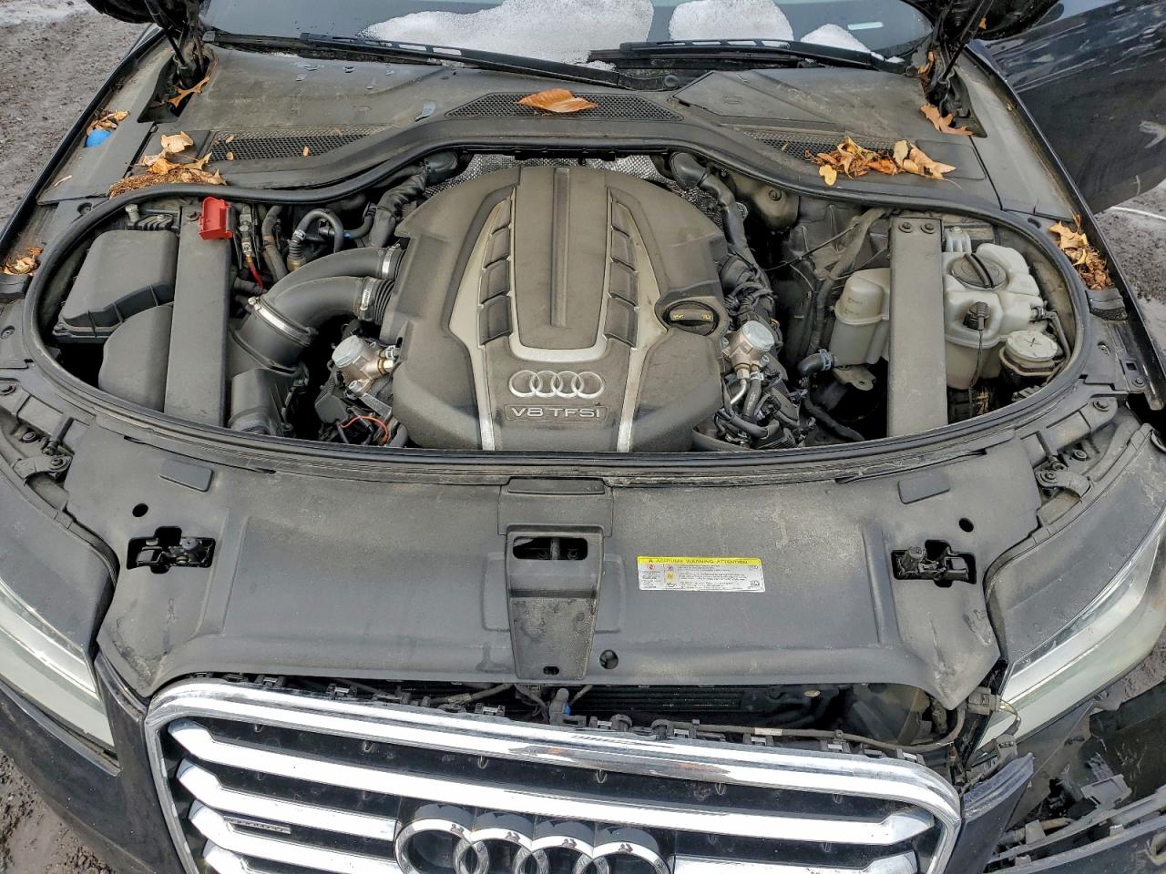 Audi A8 L Quattro Image 12