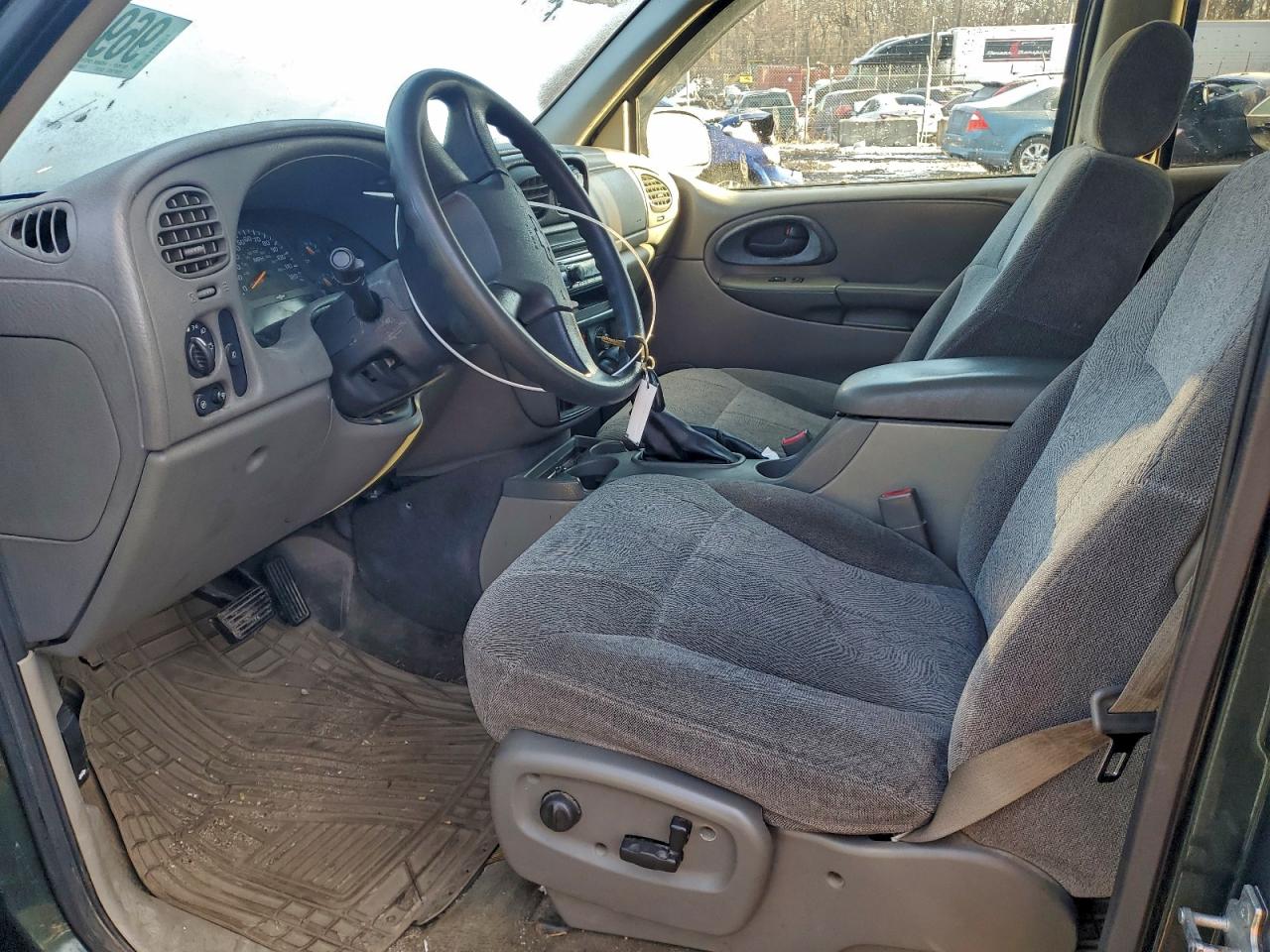 Chevrolet Trailblazer Ls Image 11