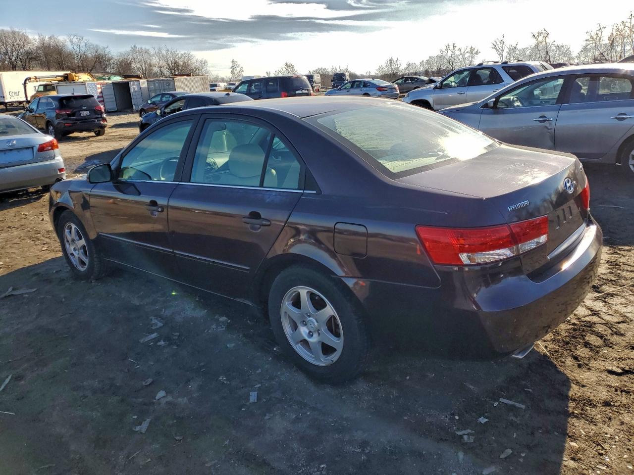 Hyundai SONATA Gls Image 7