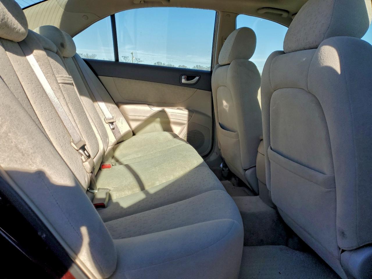 Hyundai SONATA Gls Image 11