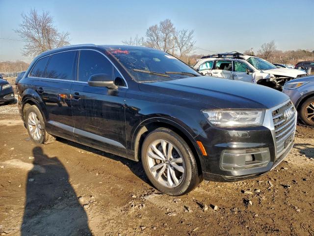 Audi Q7 Premium Plus Image 12