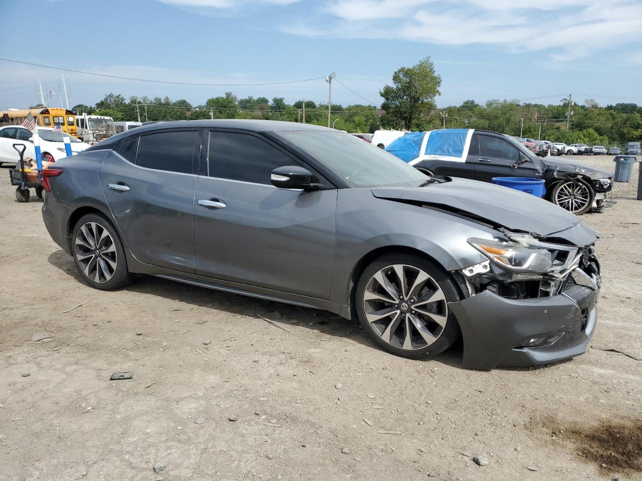 Nissan Maxima 3.5s Image 11