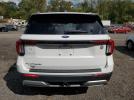 Ford Explorer Platinum Image 6