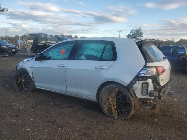 Volkswagen Golf Image 9