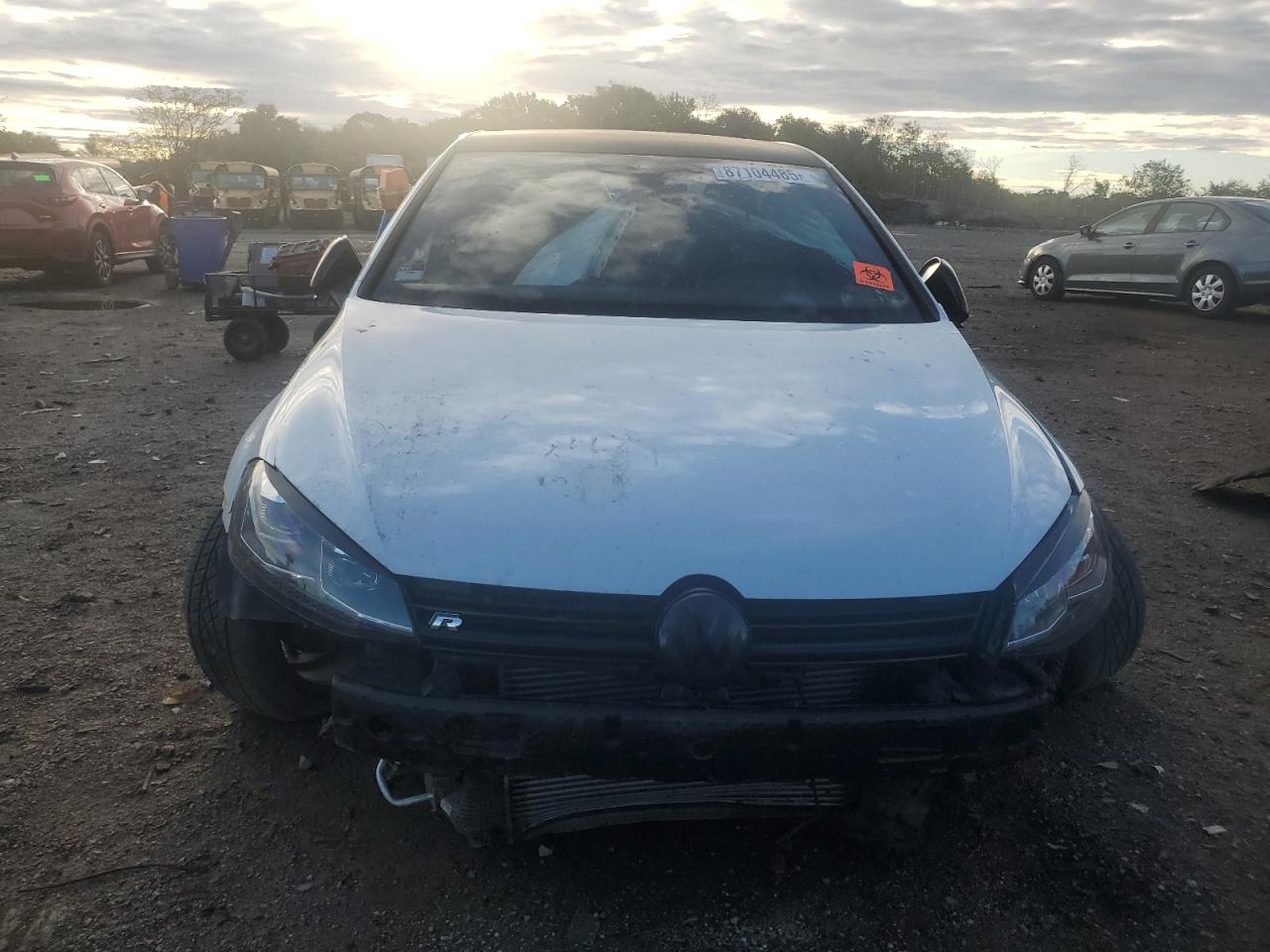 Volkswagen Golf Image 10