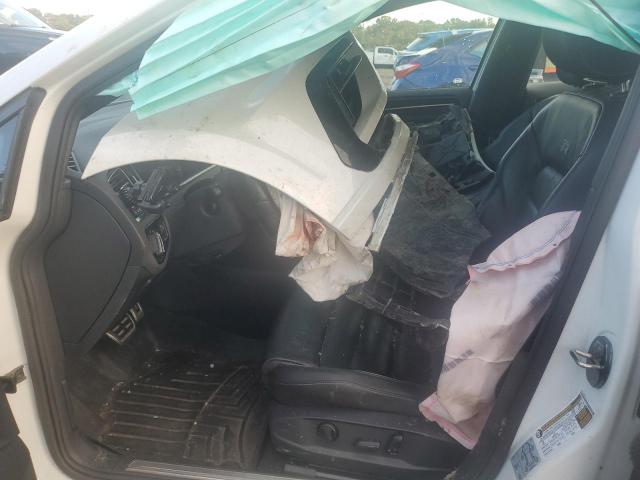 Volkswagen Golf Image 8