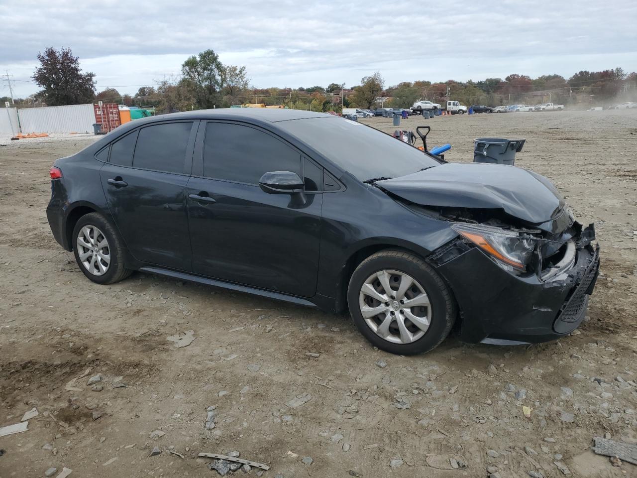 Toyota Corolla Le Image 4