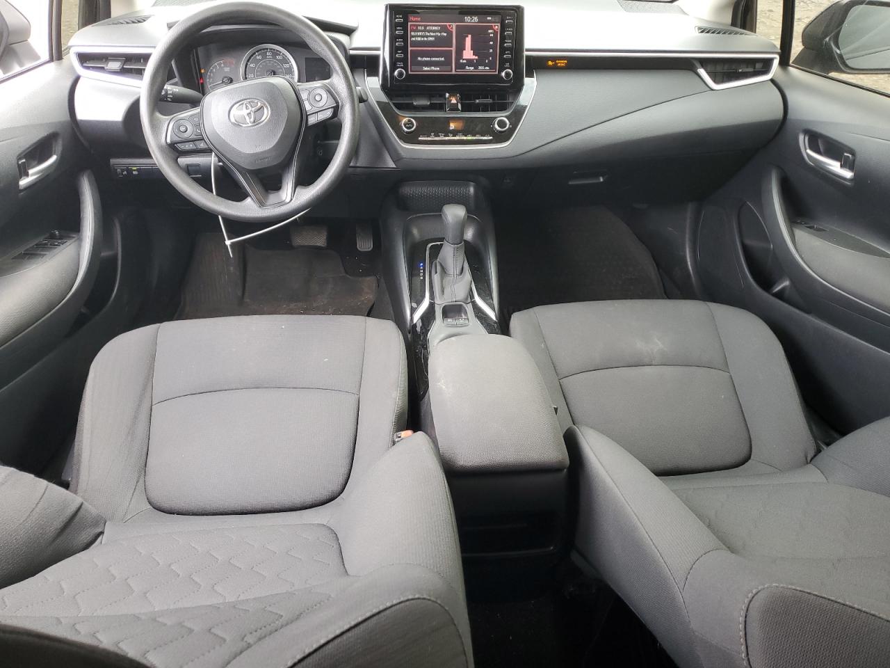 Toyota Corolla Le Image 9