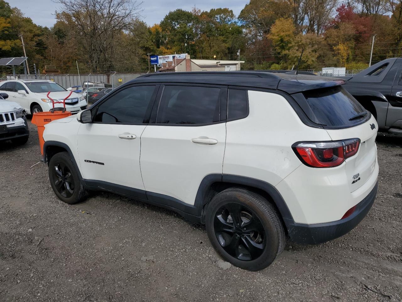 Jeep Compass Latitude Image 11