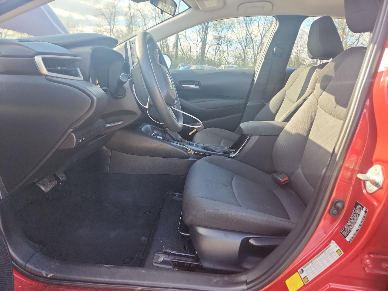 Toyota Corolla Le Image 11