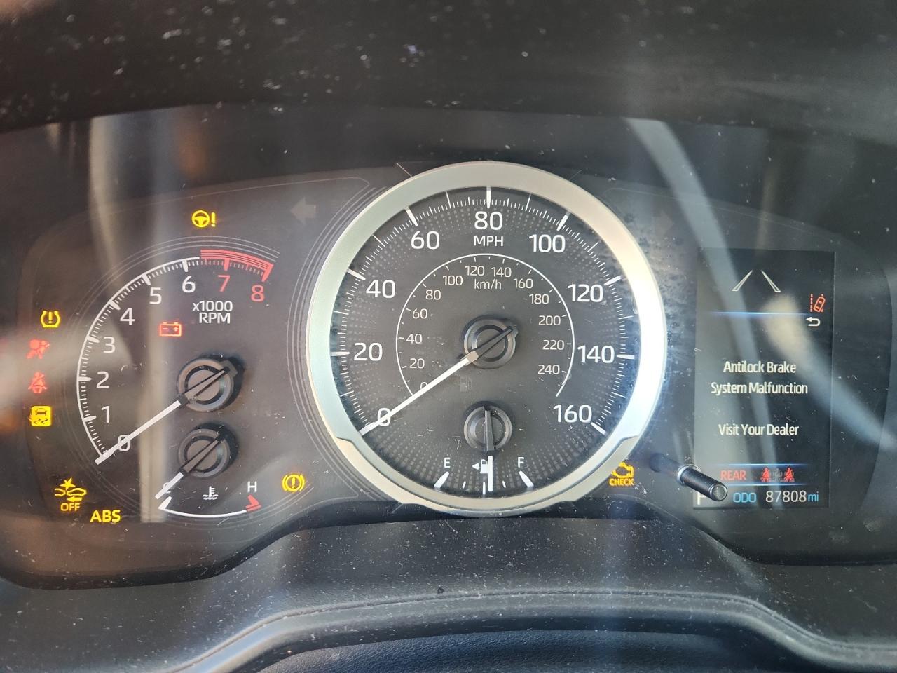 Toyota Corolla Le Image 6